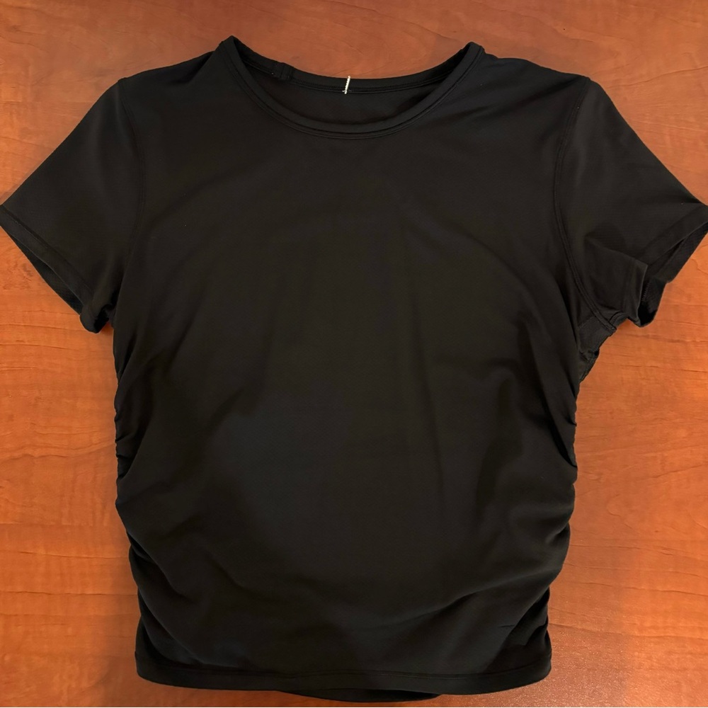 Lululemon Swiftly, tech, short sleeve cropped tee